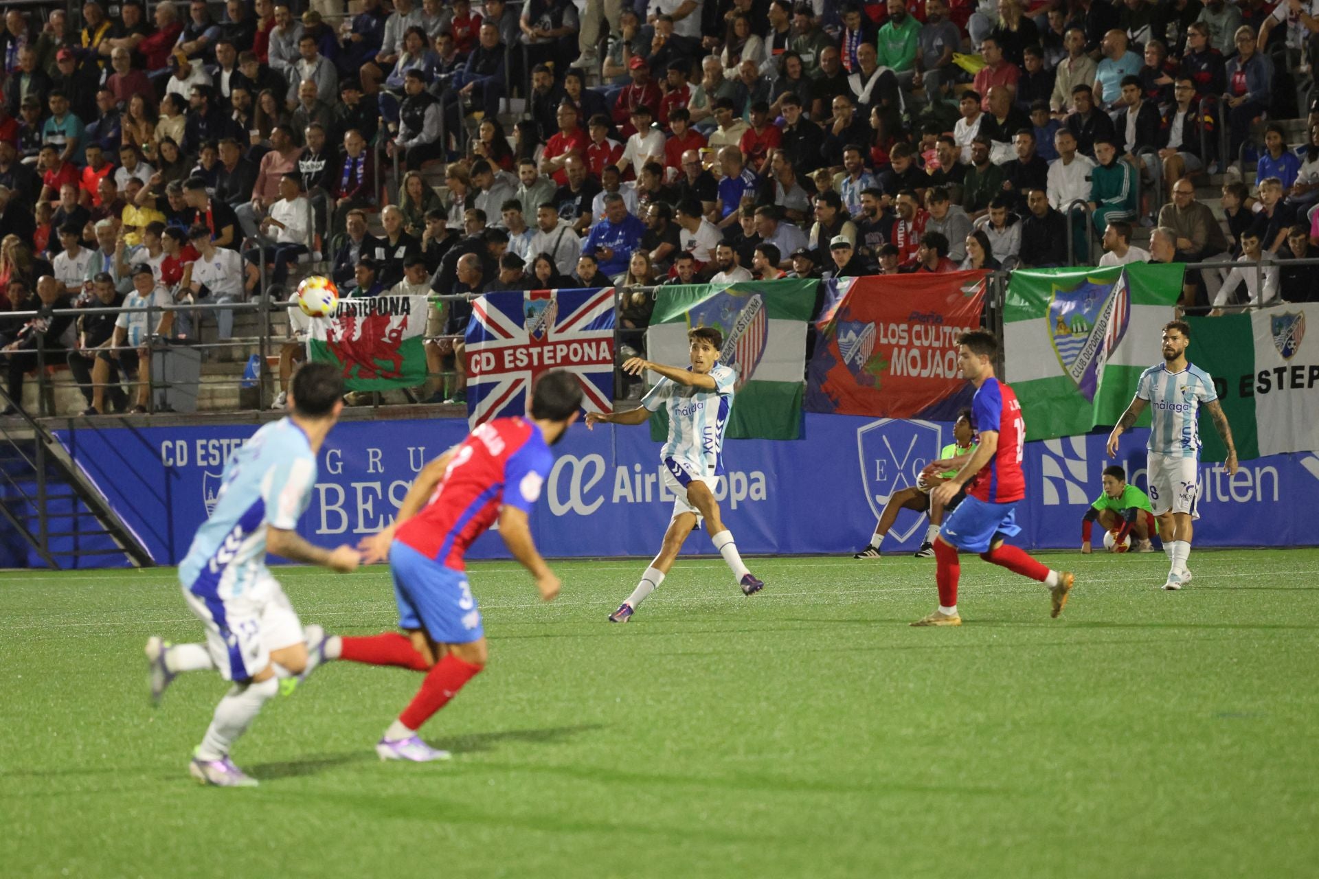 El Estepona-Málaga de Copa del Rey, en imágenes