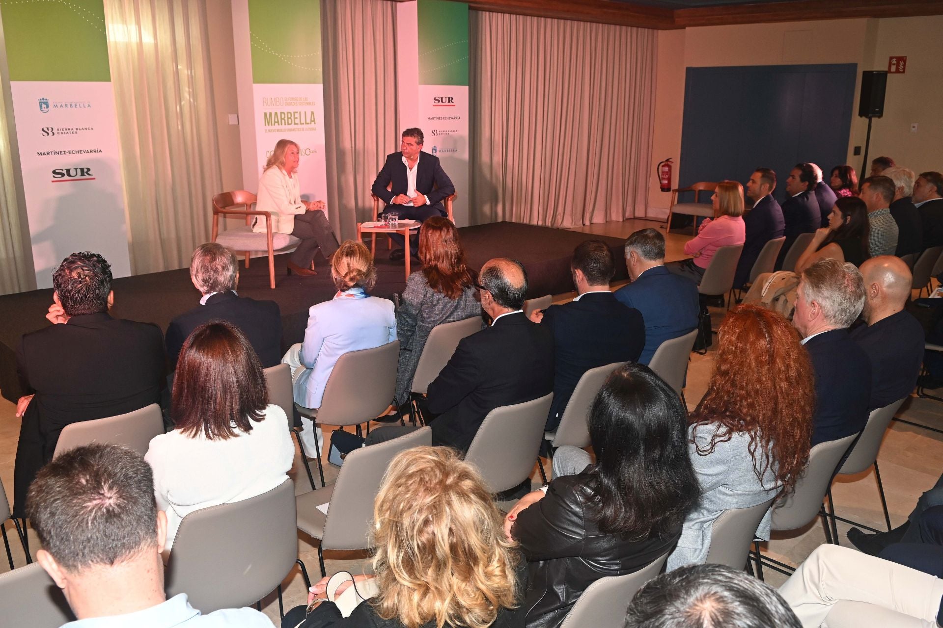 El foro foro &#039;Rumbo, el futuro de las ciudades sostenibles&#039; en Marbella, en imágenes