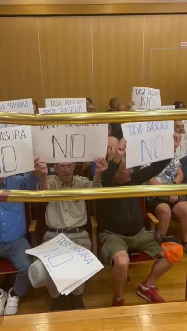 Protestas por la subida de la tasa de basura en Vélez