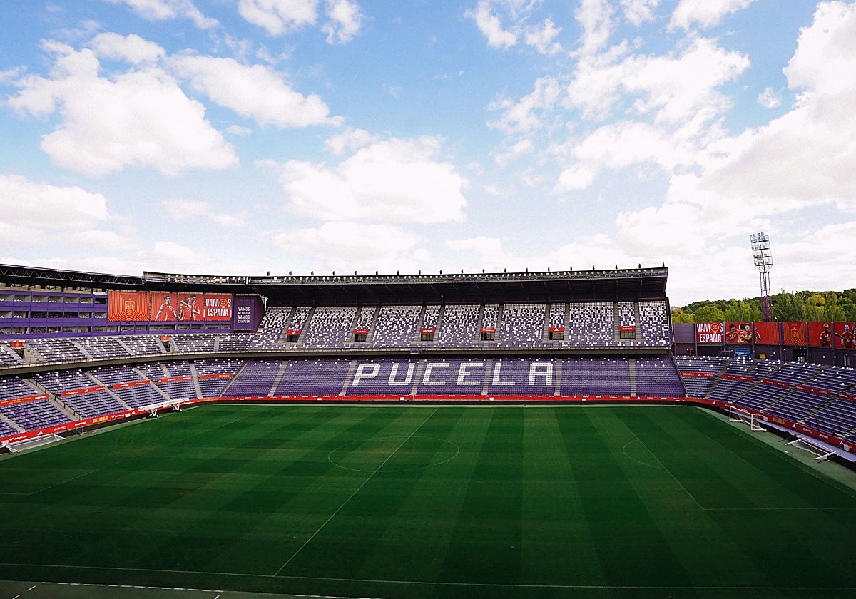 El Estadio José Zorrilla, feudo del Valladolid, en el partido reciente que albergó de la selección española.