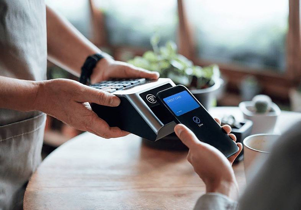 Un tribunal avala el despido de un trabajador que cargó 64 euros a la tarjeta de crédito de la empresa durante su baja médica