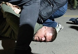 Vladimir Stimac, en el momento de su detención por la policía serbia.