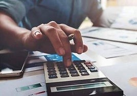 Deniegan la pensión de jubilación a un autónomo de Málaga por no haber cotizado dos años en los 15 anteriores a su retiro y adeudar 22.000 euros