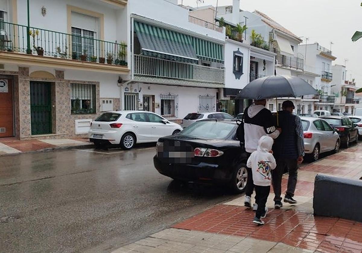 Lluvia esta tarde en San Pedro Alcántara.