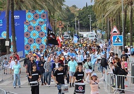 El desfile de presentación de la prueba, este miércoles.