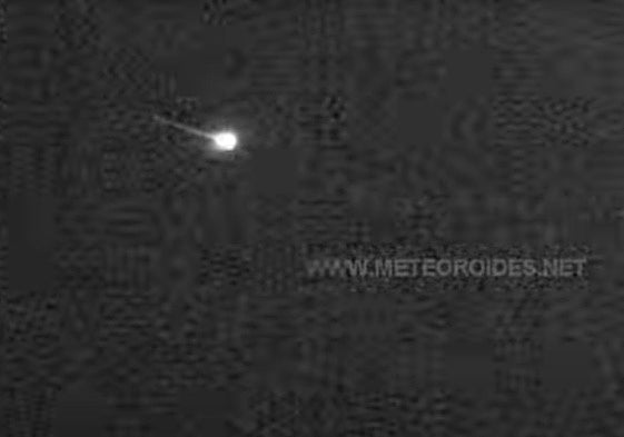 Una gran bola de fuego cruza Andalucía y se deja ver en toda España