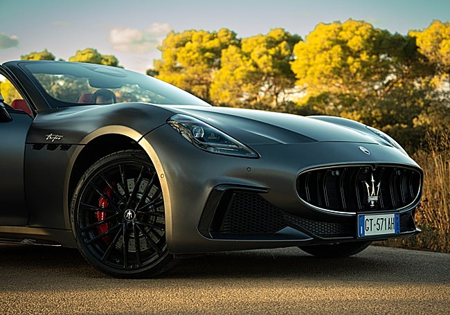 Maserati GranCabrio Trofeo.