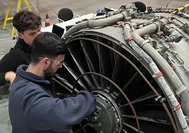 Sur'Avian, líderes en formación aeronáutica, amplia su oferta académica