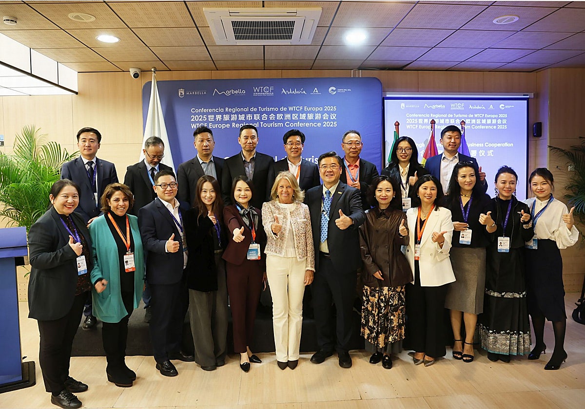 El Ayuntamiento ha firmado un acuerdo con la WTCF junto a agencias y otras empresas turísticas chinas.