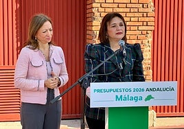 La delegada del Gobierno andaluz y la alcaldesa de Torremolinos.