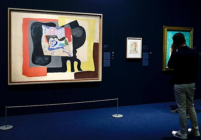 Obra de Dalí de 1926 que se apropia del óleo de Picasso 'Estudio con cabeza de yeso' (1926).