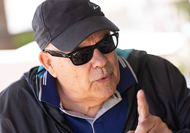 Jiménez Ifergán descubre en la novela que participó en el negocio de los diamantes en África.