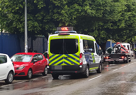 Grave una motorista de 45 años tras sufrir una colisión con un turismo en Málaga