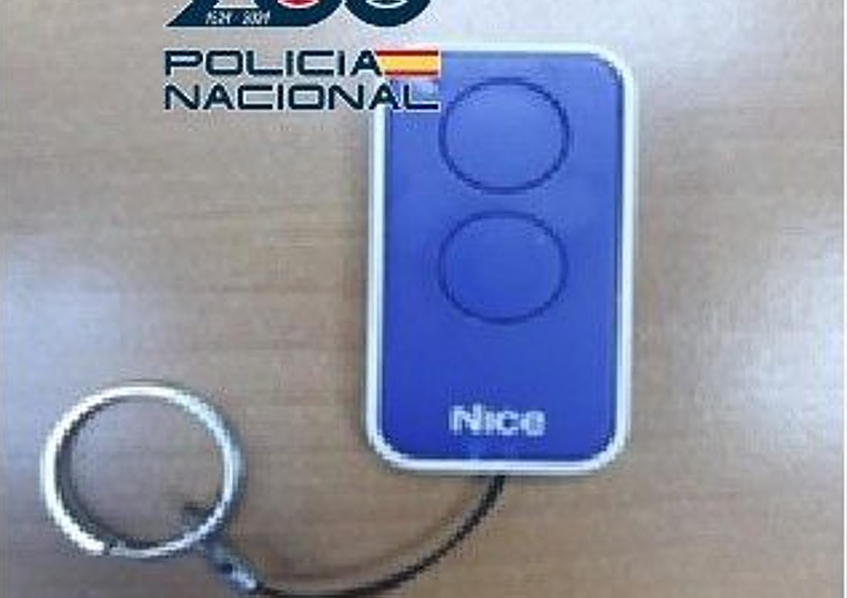 Imagen del mando inhibidor.