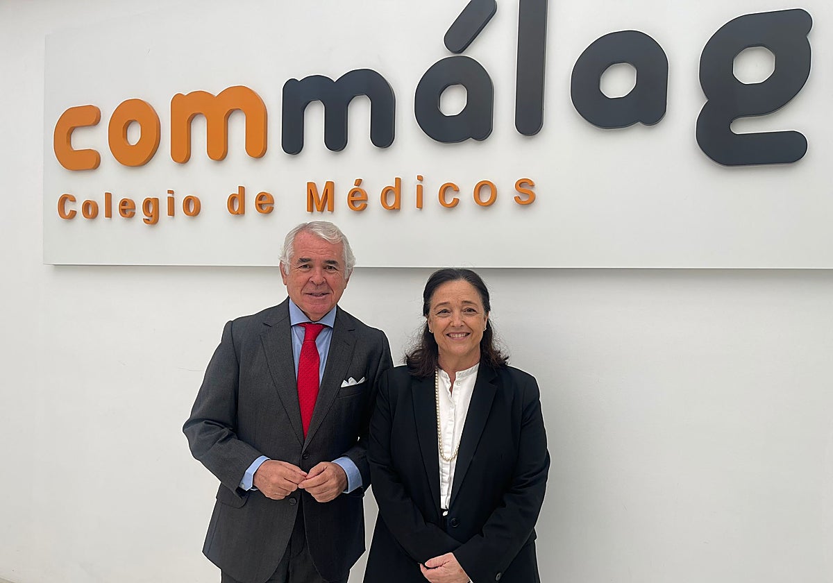 Los doctores Pedro Navarro y María José Torres Jaén.