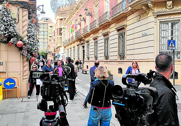 UCO проводит обыски и задержания в Diputación de Almería