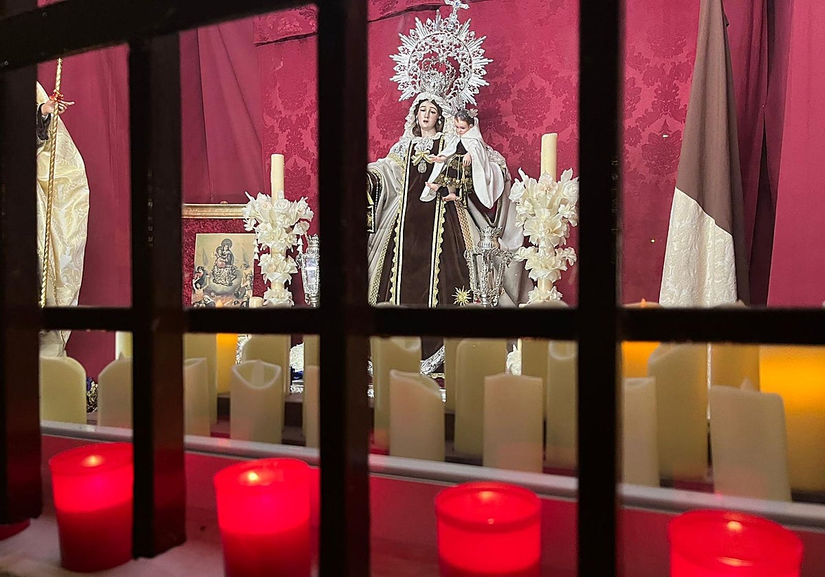La Virgen del Carmen de Belén se encuentra retirada del culto.