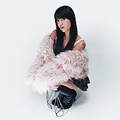 Salma de Diego en la portada de su nueva canción