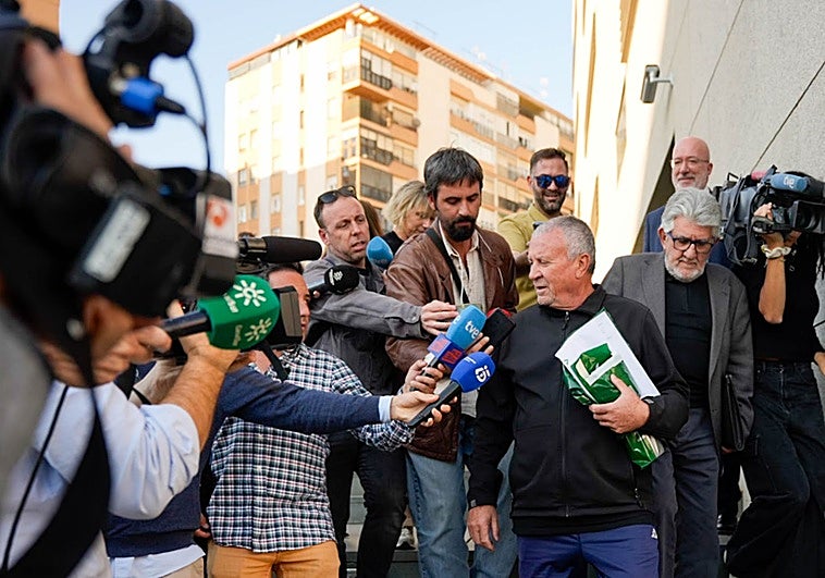 Андалусия встает на отчётном дебате после арестов и скандала со скринингом