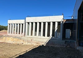 Estado actual de las obras del futuro parque de bomberos de Álora-Pizarra, que ya supera el 60% de ejecución.