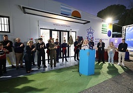 La alcaldesa de Marbella, Ángeles Muñoz, durante la inauguración de las nuevas instalaciones de la agrupación.
