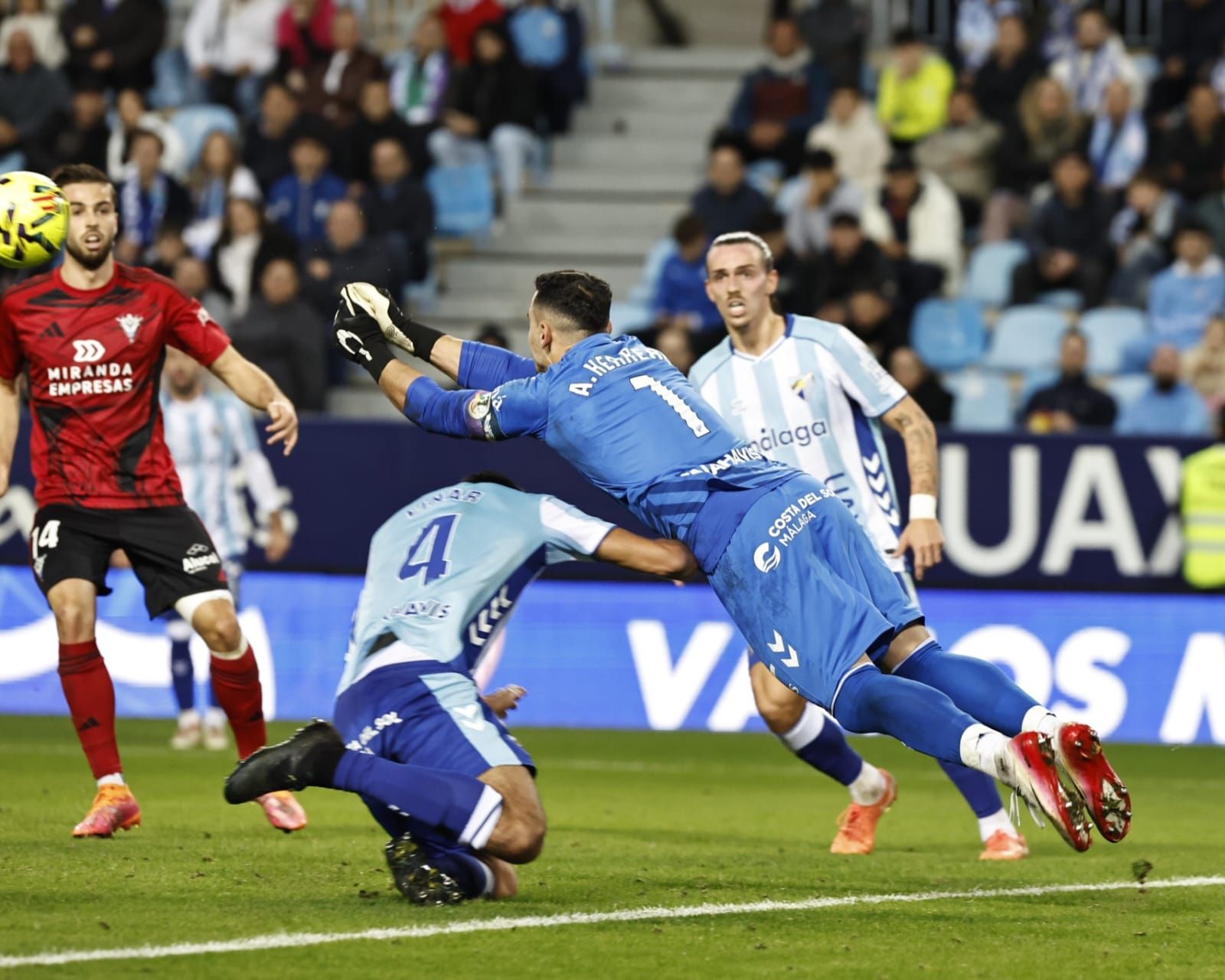El Málaga-Mirandés, en imágenes