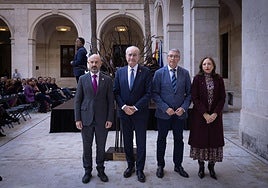 Francisco Javier Salas, Francisco de la Torre, Francisco Salado y Patricia Navarro, representantes de las cuatro administraciones, unidos este 25N.