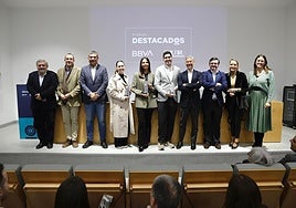 BBVA y SUR entregan los premios Destacad@s a alumnos de la UMA con los mejores expedientes: así fue el acto