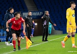 Guillermo Almada, entrenador del Valladolid, la jornada pasada en Anoeta frente a la Real Sociedad B.
