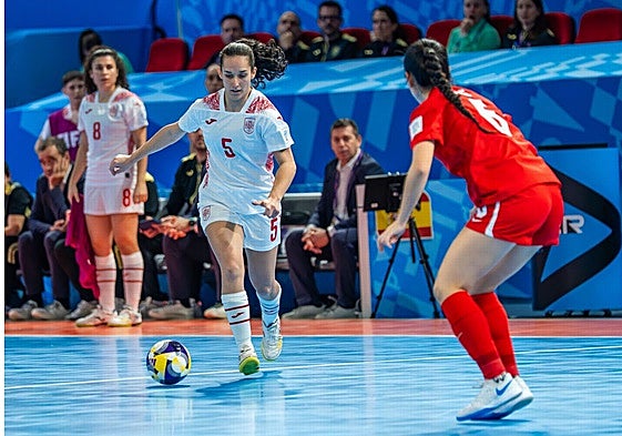 Ceci, la malagueña que está haciendo historia en el Mundial de fútbol-sala