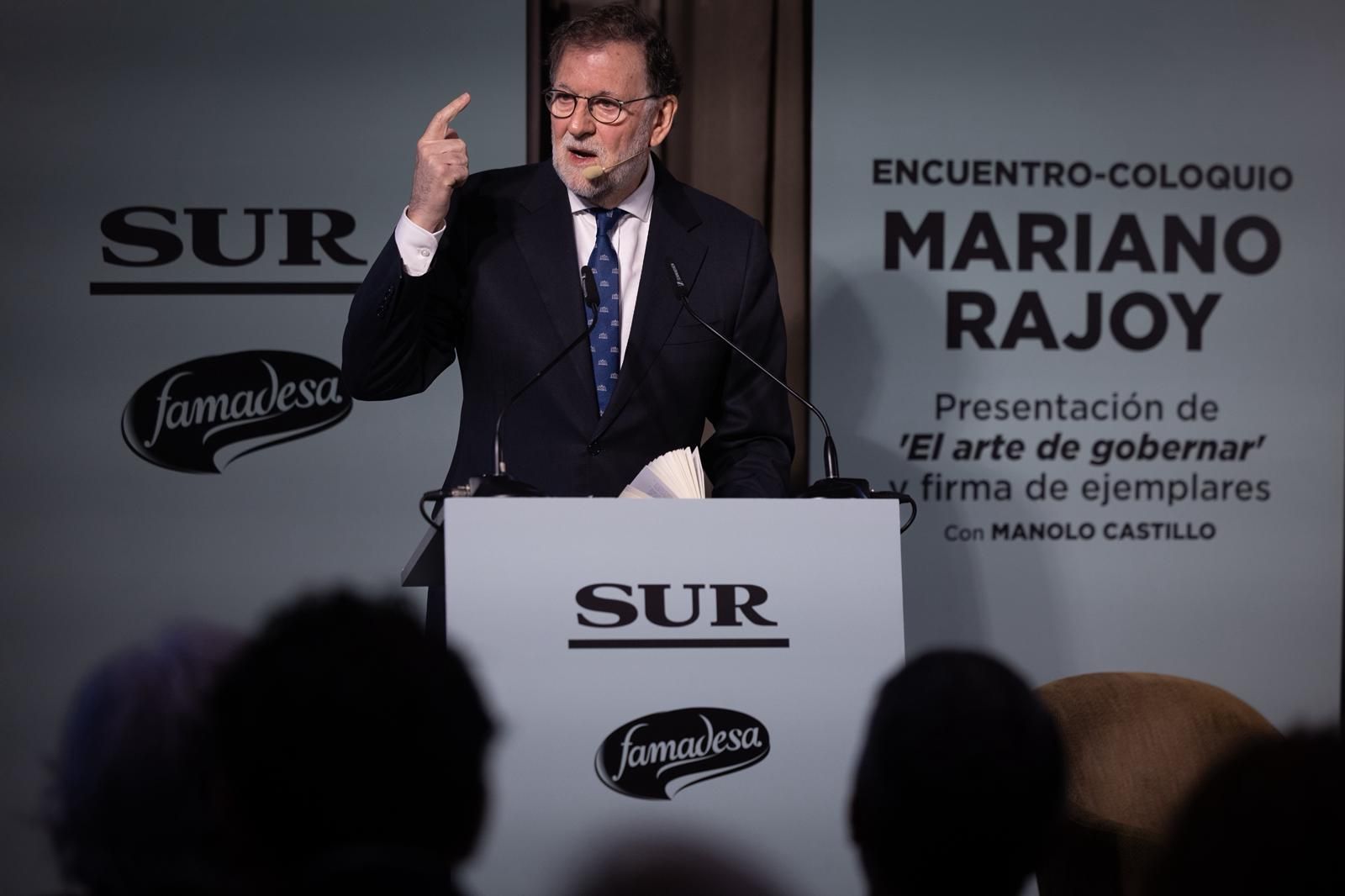 Rajoy presenta su libro en Málaga