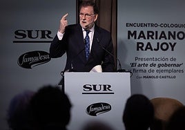 Rajoy, durante su intervención en el encuentro de SUR.