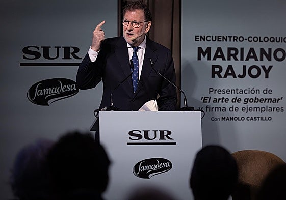 Rajoy, durante su intervención en el encuentro de SUR.