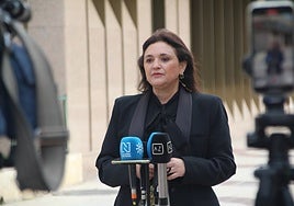 Margarita del Cid comparece ante los medios tras el Consejo de Alcaldes del PP.