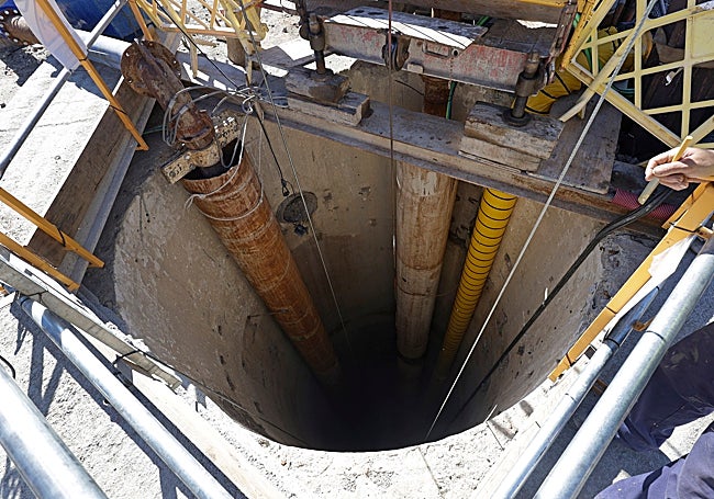 Trabajos de recuperación del pozo Perales 3, en el Bajo Guadalhorce.