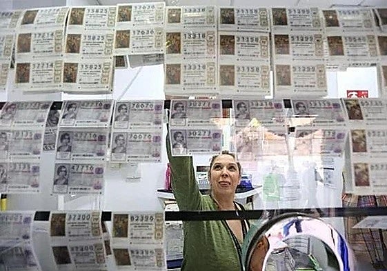 Lotería Nacional del sorteo extraordinario de la Constitución del 6 de diciembre de 2025: ganadores y resultados