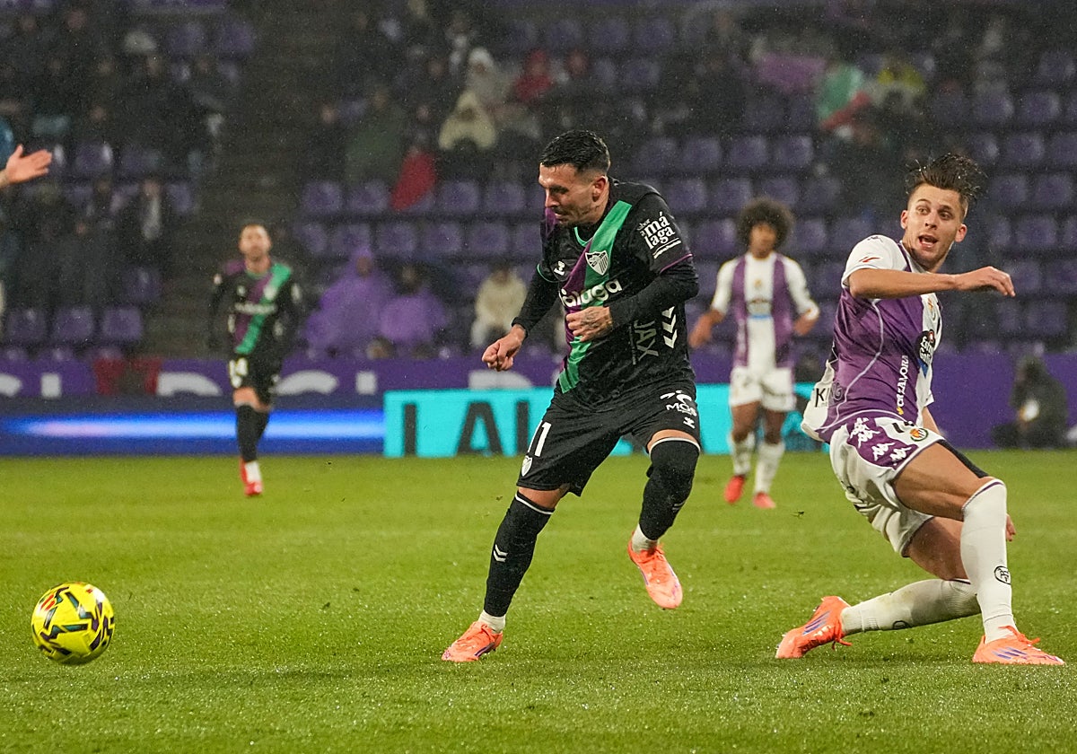 Joaquín, en una disputa con Iván Alejo.