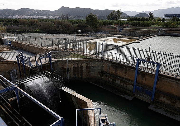 Málaga pierde el doble del agua que necesita por no tener una presa en el río Grande