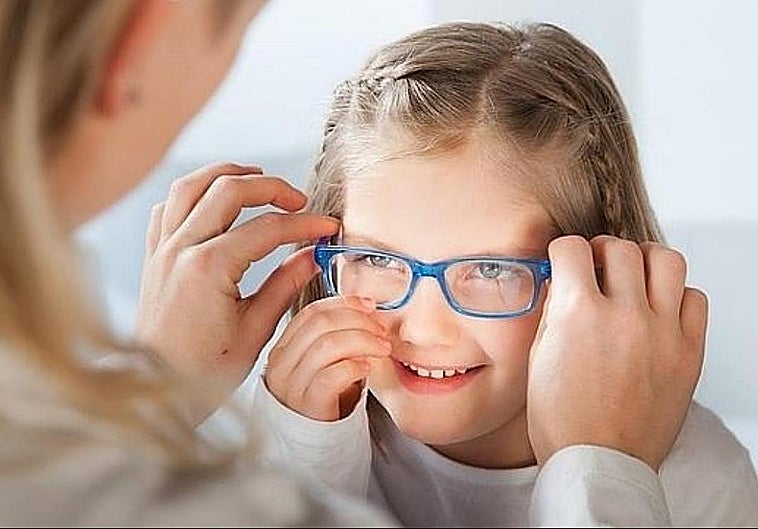 100 euros para gafas o lentillas para menores de 16 años: así se pueden solicitar ya las ayudas