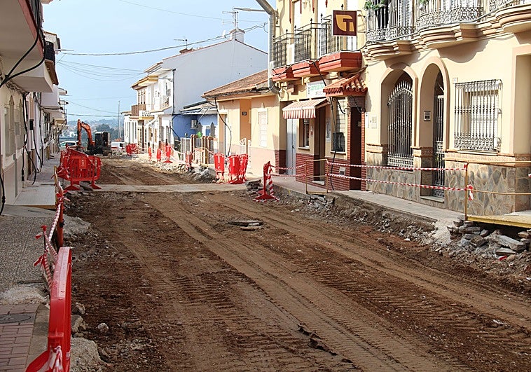 Cártama renueva de forma integral las calles Soleares y Nueva en El Sexmo