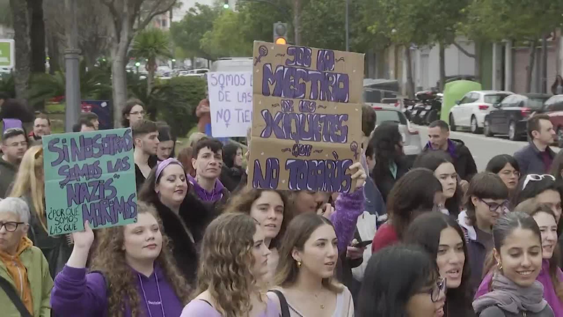 Feministas culpan al "sistema" y apelan a la organización para que sigan reconociendo derechos