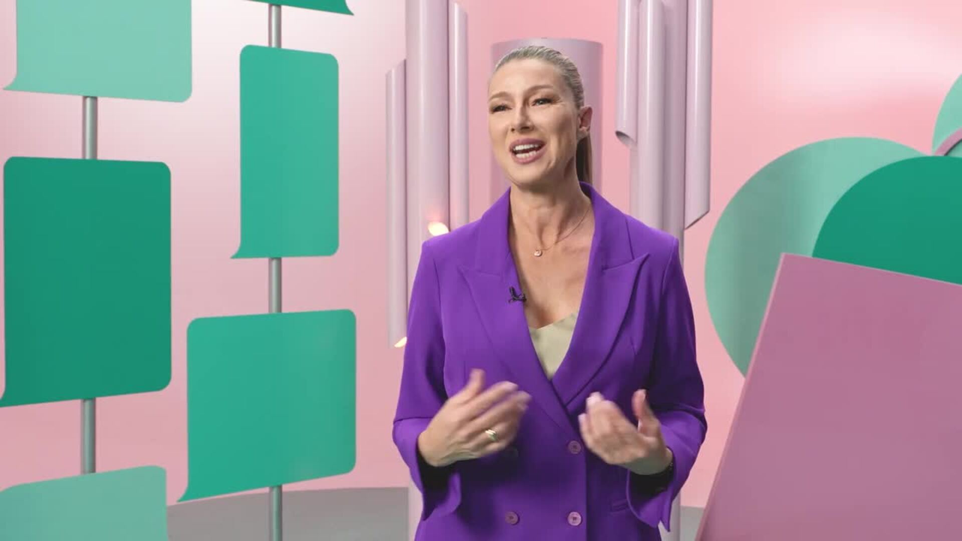 Anne Igartiburu presenta ‘Saludos de Corazón’, para promover la amabilidad online