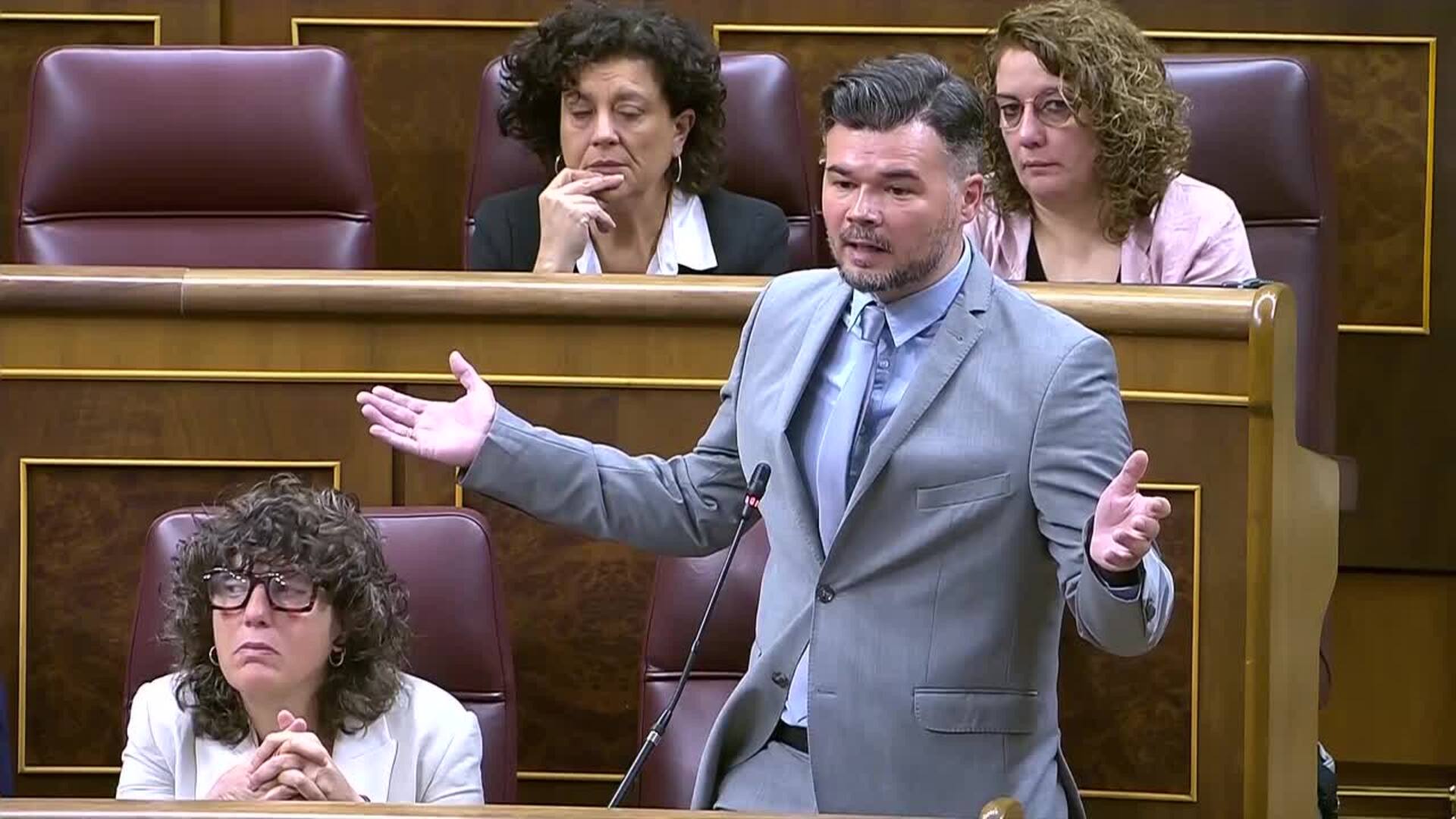Rufián alerta a Sánchez de un 