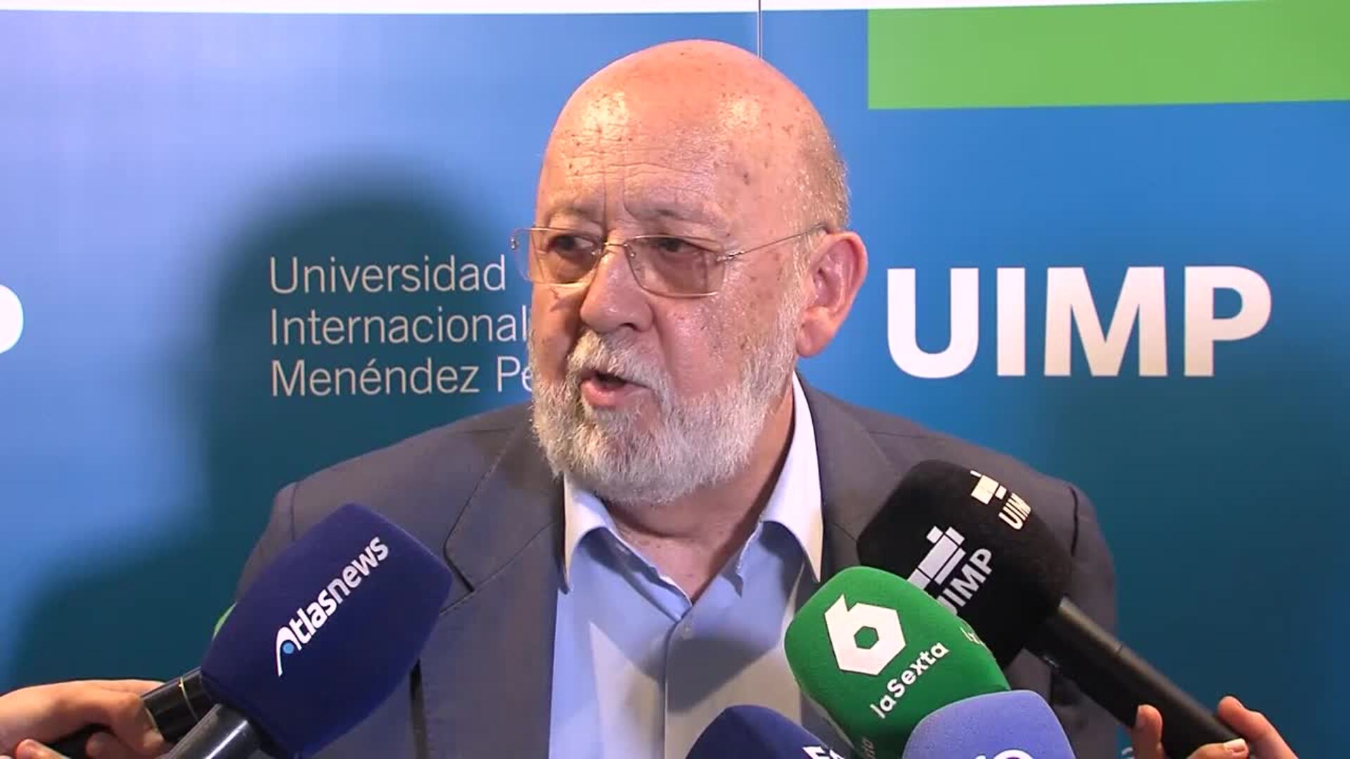 Tezanos aboga por "esperar a que hable la justicia" antes de "condenas" sobre el 'caso Koldo'