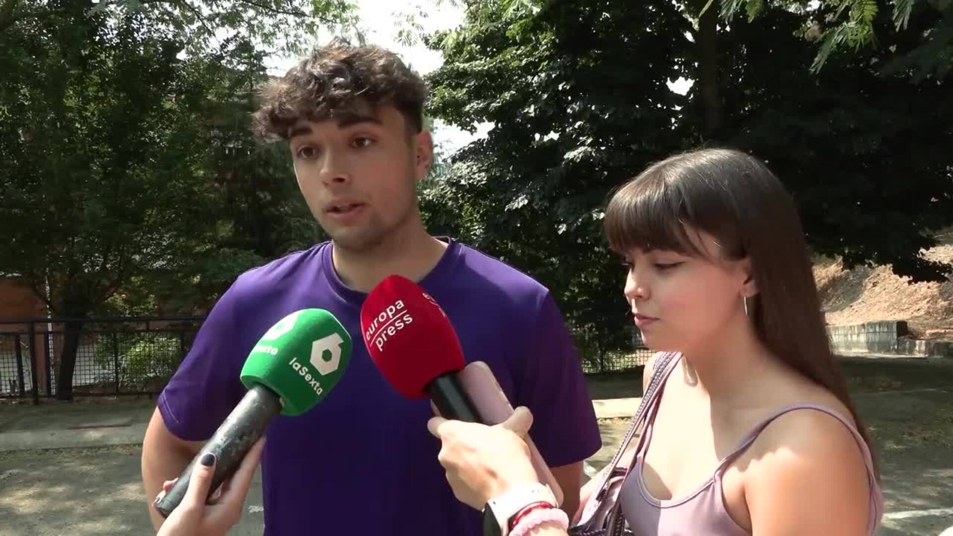 Unos 80 vecinos de Las Hurdes regresan a casa mientras Robledo y Avellanar siguen evacuados