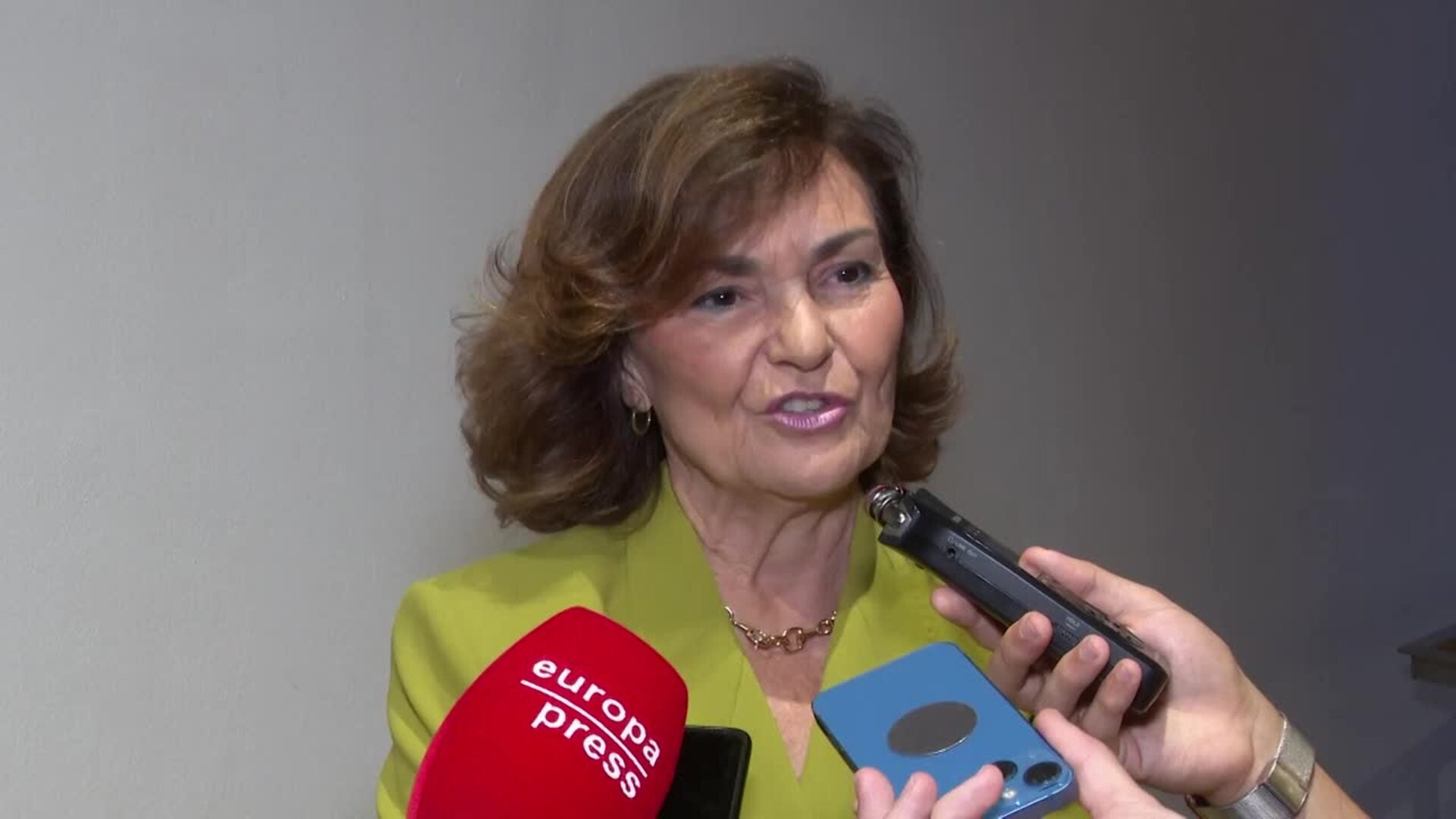 Carmen Calvo advierte del 