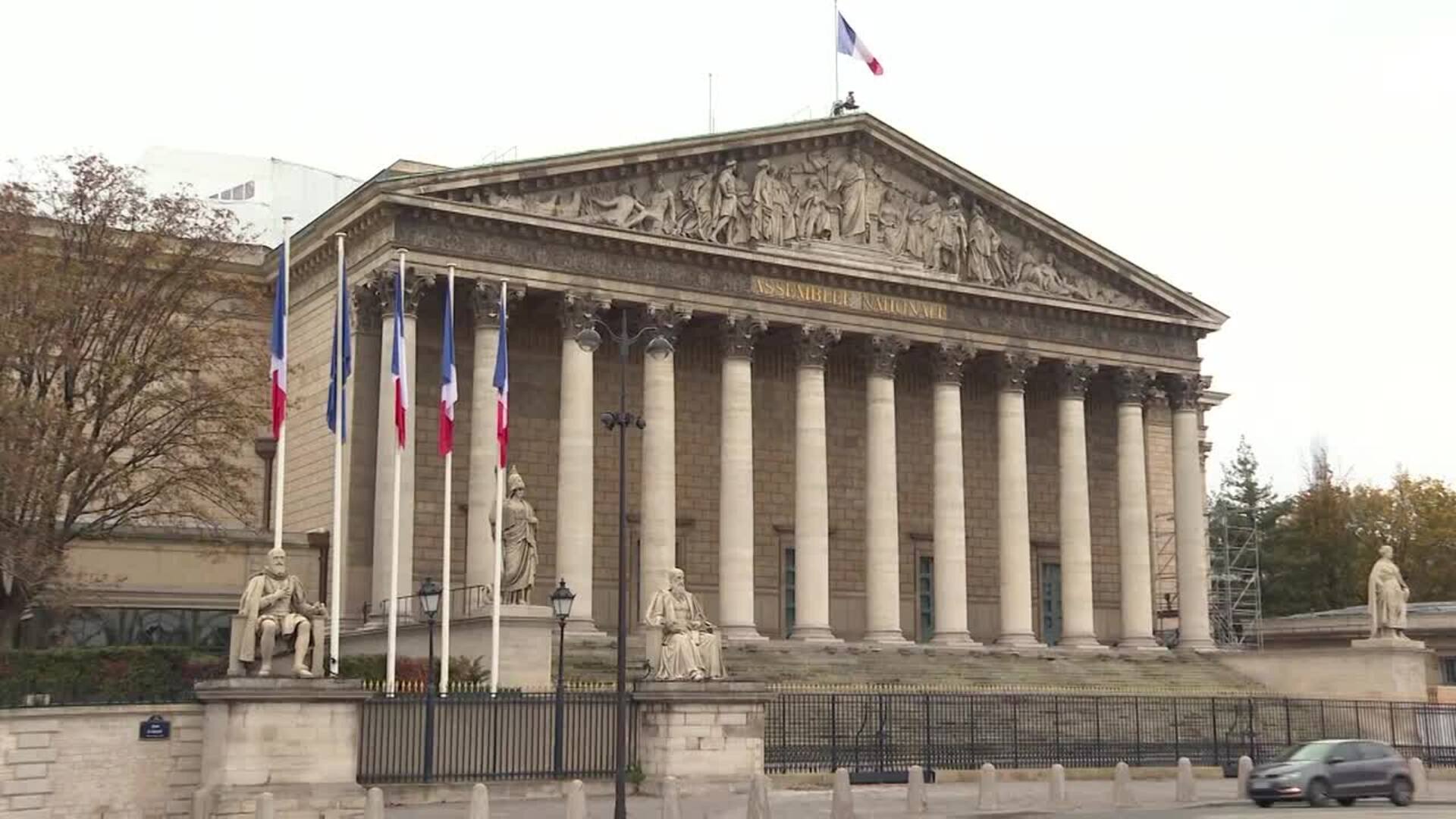 Macron nombrará a un primer ministro de Francia en las próximas 48 horas