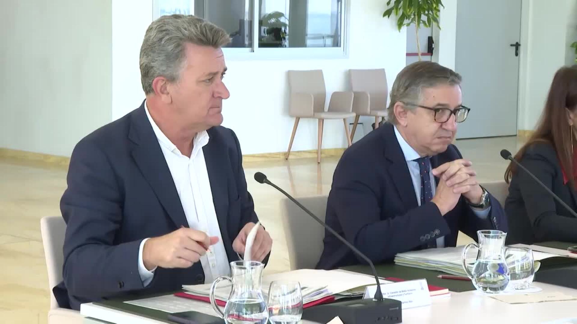 Mazón, 'president' en funciones, preside el pleno del Consell en Alicante tras su dimisión