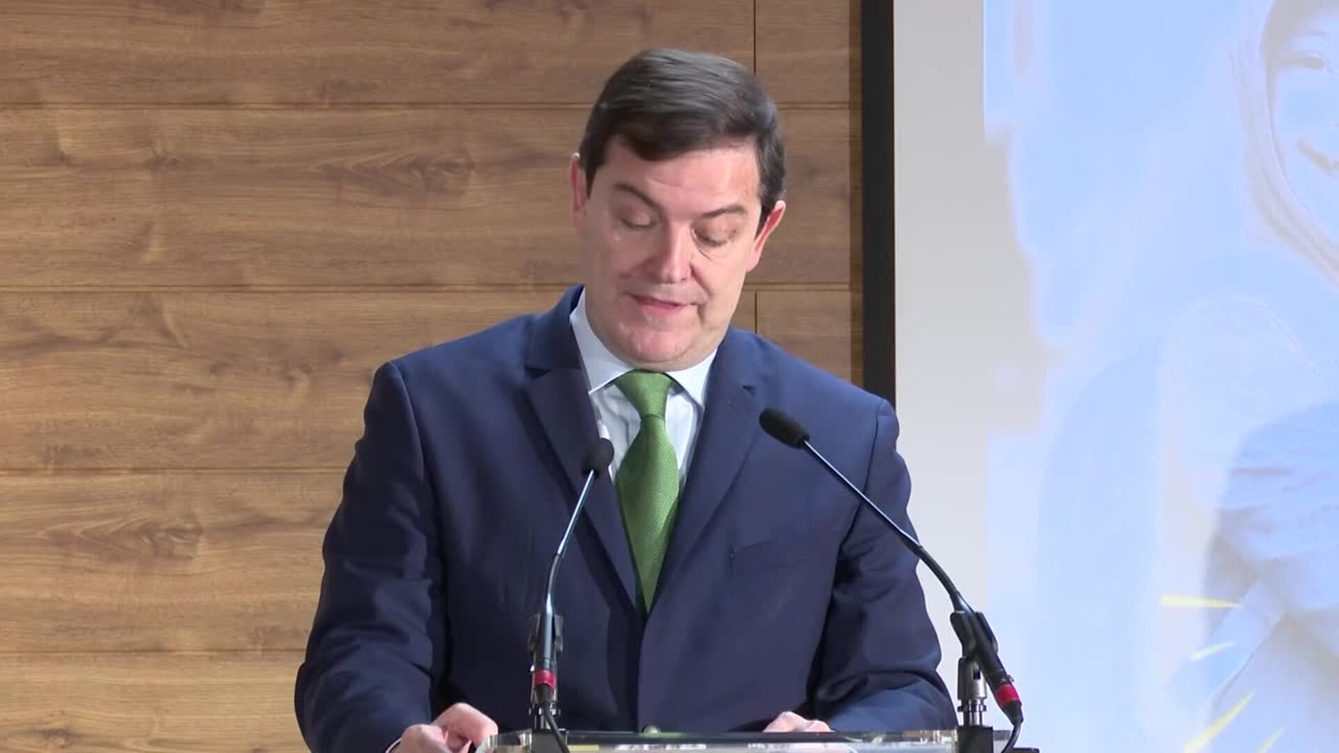 Letizia llama en Salamanca a “cambiar de mentalidad” sobre las personascon discapacidad