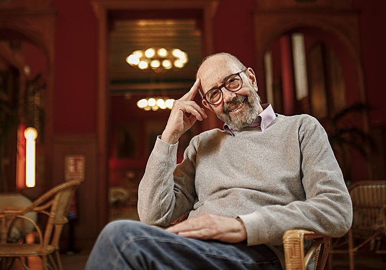 Miguel Rellán, Juanjo Puigcorbé y Sol Carnicero, en el ciclo de cine del centro cultural La Malagueta